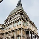 Tra Stadio E Storia - Fronte Allianz Stadium Juventus ונאריה ריאלה