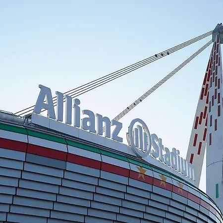 Tra Stadio E Storia - Fronte Allianz Stadium Juventus * Venaria Reale
